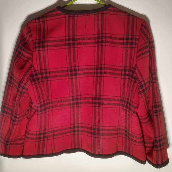 Kasper Red & Black Jacket Size 10 petite - Picture 5 of 6